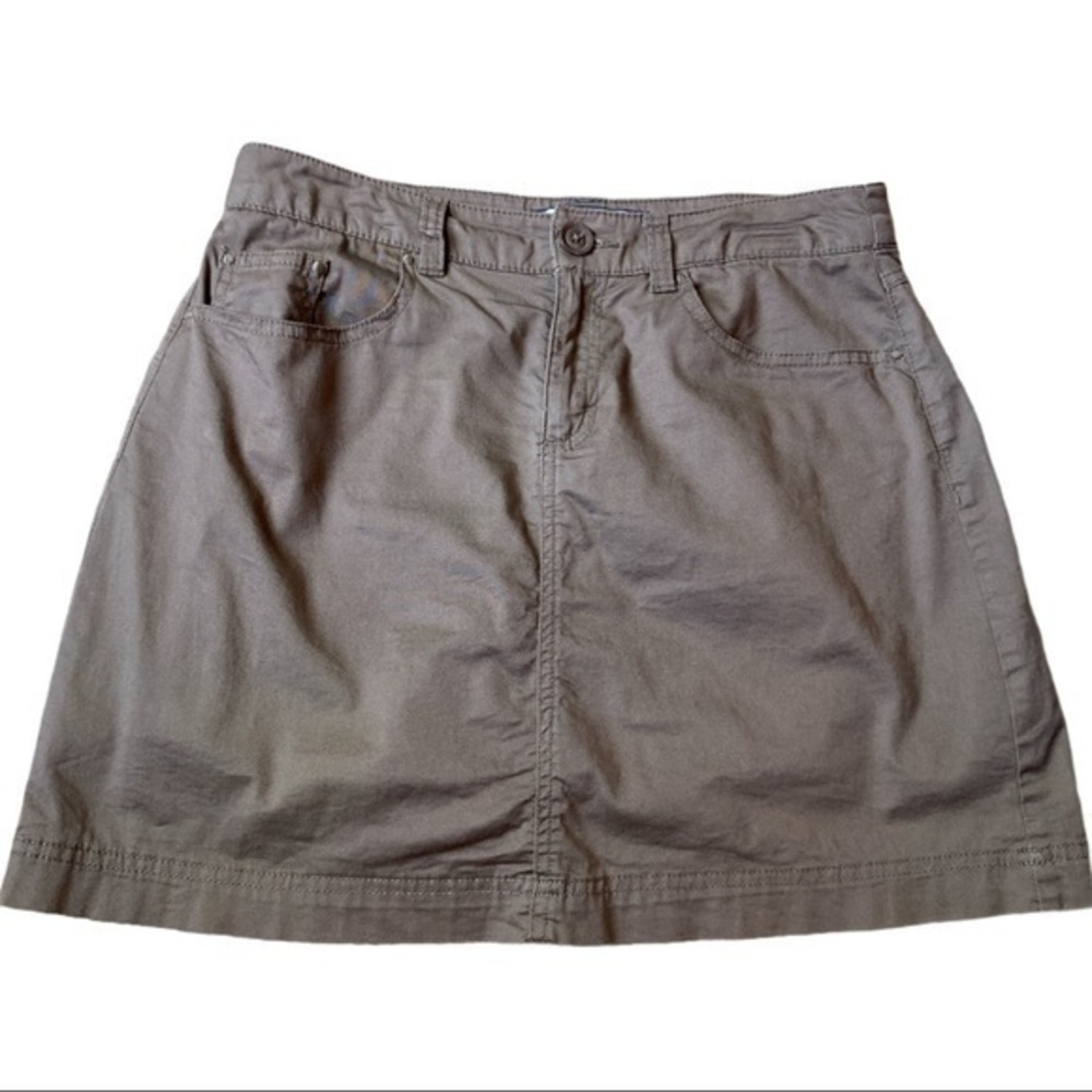 Croft & Barrow brown skort with pockets 8 petite